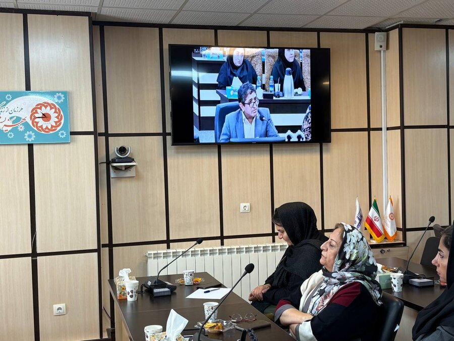 حضور مجازی نمایندگان تشکلهای غیردولتی بهزیستی کردستان در نشست رئیس سازمان بهزیستی