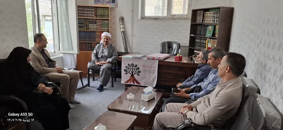 دیدار رئیس بهزیستی دیواندره با امام جمعه شهرستان