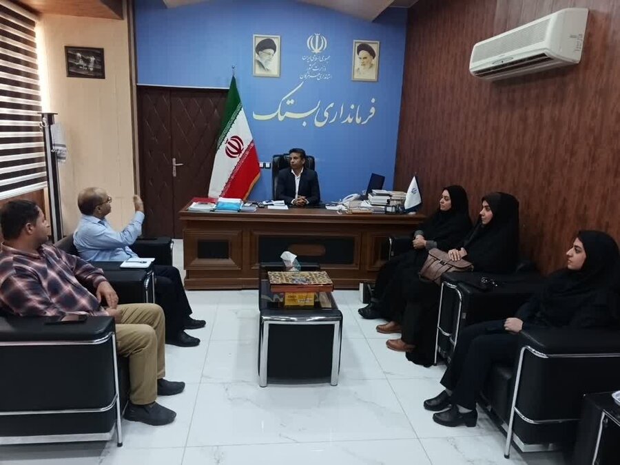 بستک | دیدار رئیس و کارکنان اداره بهزیستی با فرماندار شهرستان