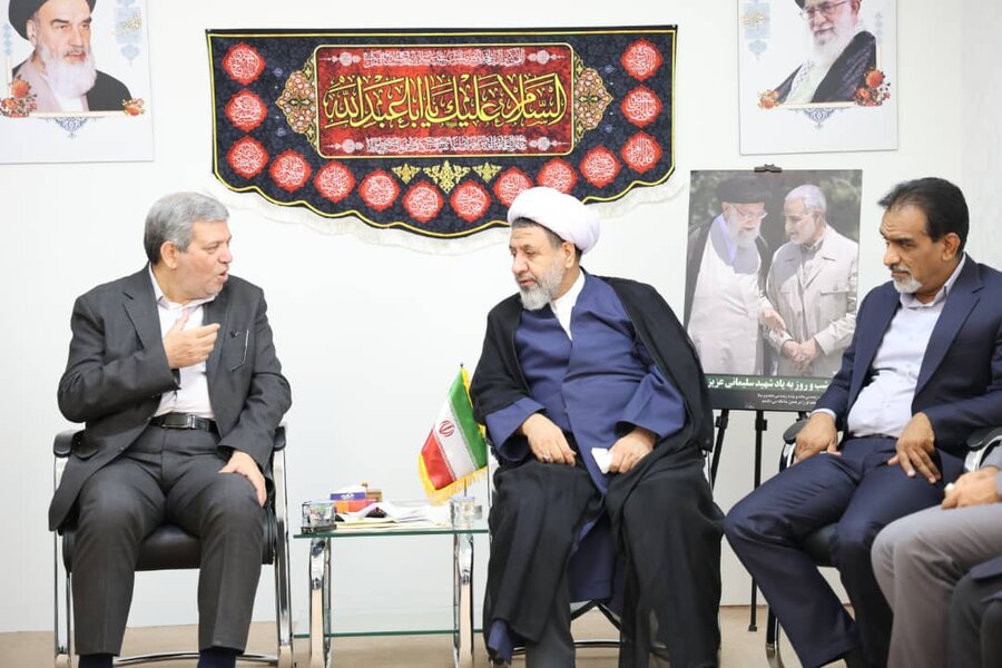 دیدار رئیس سازمان بهزیستی با نماینده ولی فقیه در کرمان