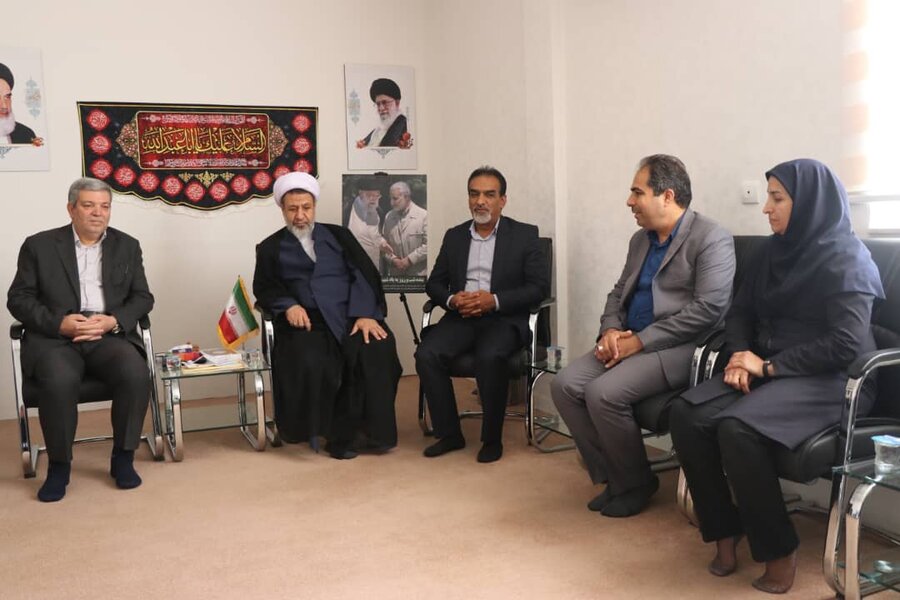 دیدار رئیس سازمان بهزیستی با نماینده ولی فقیه در کرمان