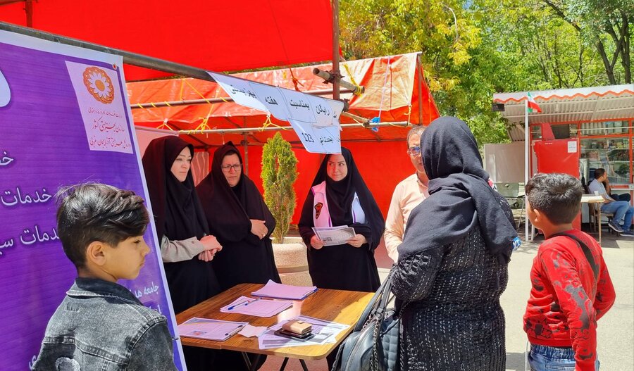  اورژانس اجتماعی چالدران با حضور رئیس بهزیستی در هفته بهزیستی، مشاوره رایگان ارائه کرد