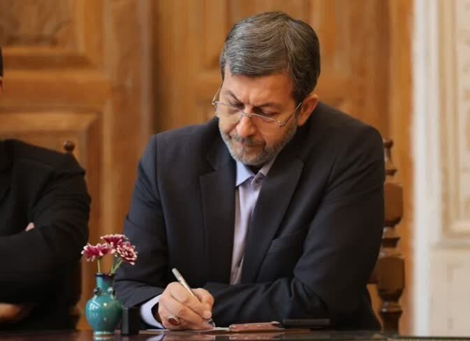 پیام استاندار اصفهان به ۲۵ تیر روز بهزیستی و تأمین اجتماعی