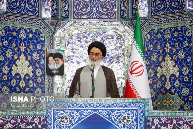 آیت الله سعیدی در خطبه های نماز جمعه قم:
مردم در حمایت از بهزیستی دریغ نکنند.