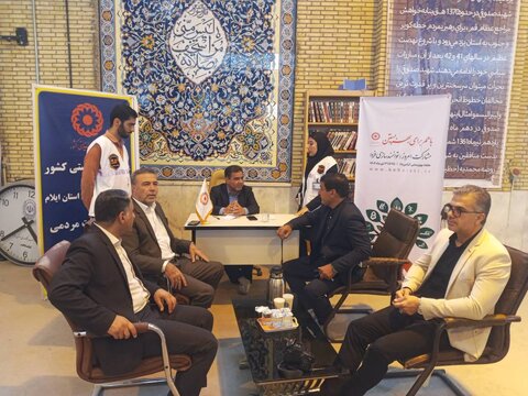 گزارش تصویری| میز ارتباطات مردمی