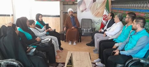 دیدار رئیس و کارکنان بهزیستی سیروان با امام جمعه این شهرستان