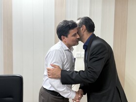 دیدار مدیرکل بهزیستی یزد با کارکنان و تبریک هفته بهزیستی