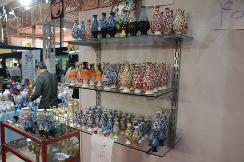 استقبال پرشور از غرفه توانمندی‌های بانوان کارآفرین بهزیستی