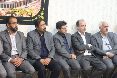 دیدار مدیرکل و اعضای شورای معاونین بهزیستی همدان با نماینده ولی‌فقیه در استان