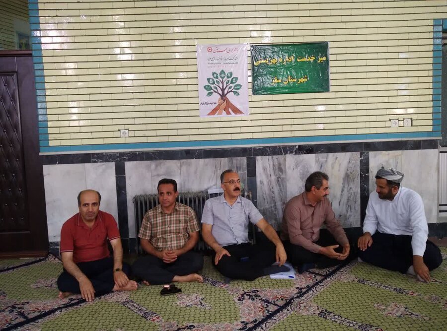 برپایی میز خدمت بهزیستی در نماز جمعه سقز
