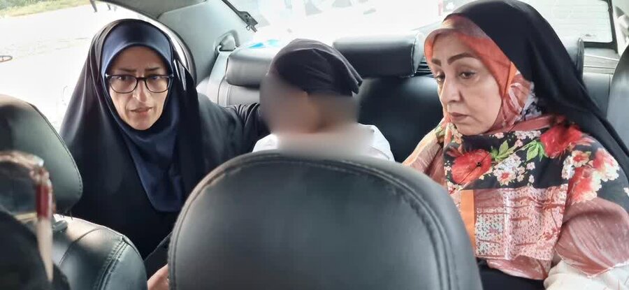 دیدار مدیر بهزیستی گلستان با مددجوی سازمان 