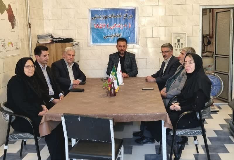 بازدید اعضای شورای شهر ایلخچی از مجتمع بهزیستی