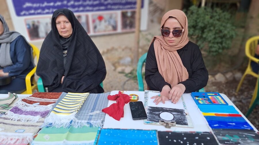 پیشوا| نمایشگاه دستاوردهای بهزیستی شهرستان برگزار شد