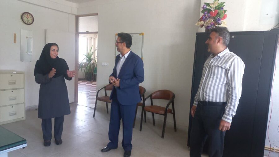 فرماندار کامیاران از بهزیستی بازدید کرد
