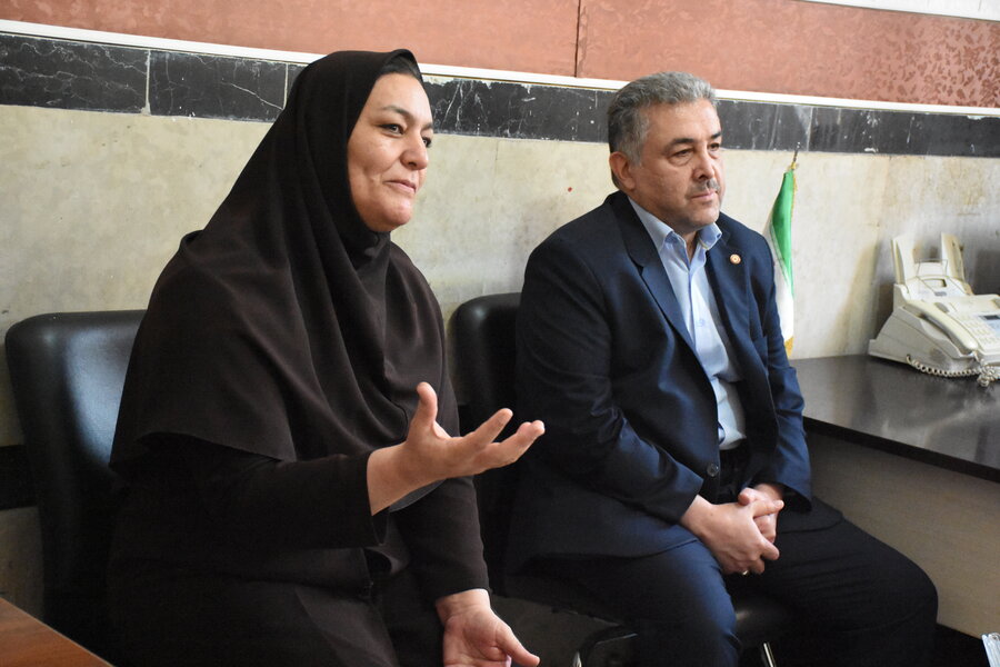 دیدار امامجمعه کرمانشاه با سالمندان دیدار امامجمعه کرمانشاه با سالمندان
