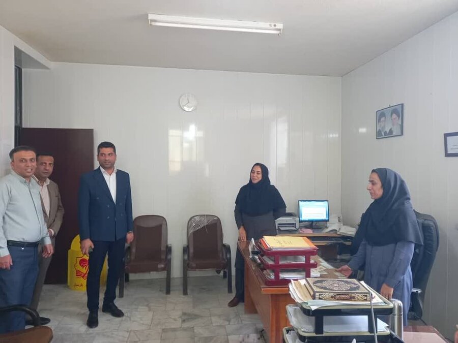 پارسیان | حضور فرماندار شهرستان پارسیان در جمع کارکنان بهزیستی 