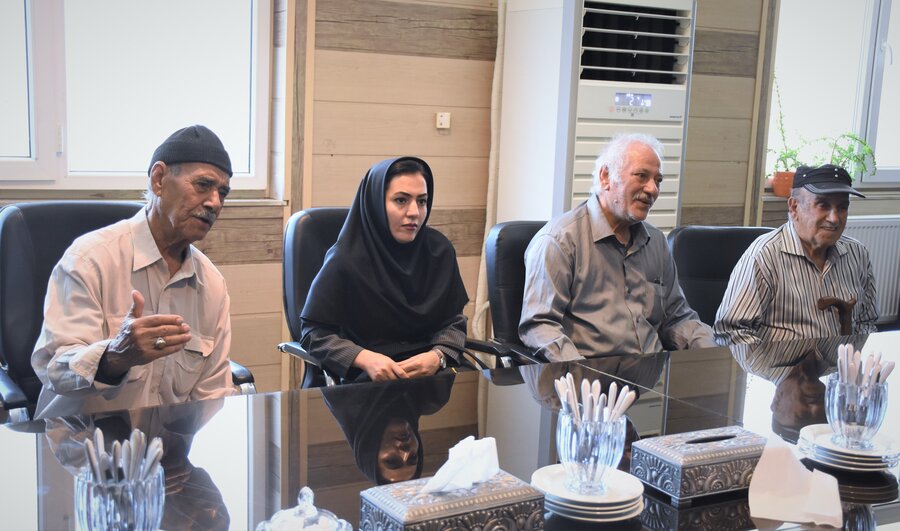 تکریم مسئولان و کhttp://media.behzisti.ir/d/2025/07/19/4/625523.jpg?ts=1752955987982ارکنان بهزیستی توسط سالمندان