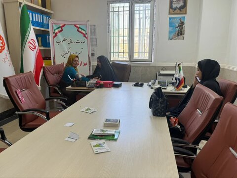 برپایی میز خدمت و ویزیت رایگان پزشکی گرامیداشت هفته بهزیستی در شهرستان اشتهارد