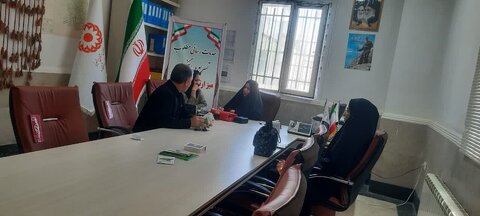 برپایی میز خدمت و ویزیت رایگان پزشکی گرامیداشت هفته بهزیستی در شهرستان اشتهارد