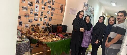برپایی نمایشگاه دستاوردهای توانخواهان مرکز حرفه آموزی عرفان با هدف امید افزایی
