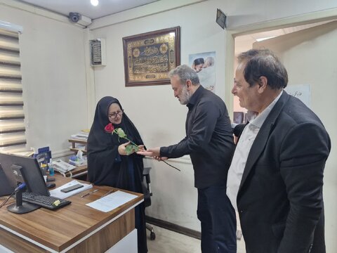 به مناسبت هفته بهزیستی و در راستای شعار "باهم برای ایران"/ دیدار مسئولین مدیریت شهری با مدیر و کارکنان بهزیستی کرج