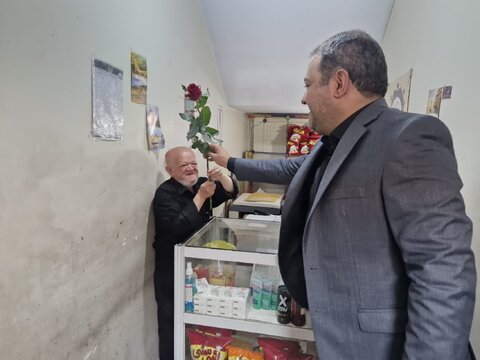 به مناسبت هفته بهزیستی و در راستای شعار "باهم برای ایران"/ دیدار مسئولین مدیریت شهری با مدیر و کارکنان بهزیستی کرج