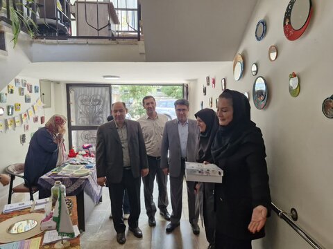 به مناسبت هفته بهزیستی / جشنواره آیبنه‌ها در مؤسسه هستی‌بخش البرز برگزار شد