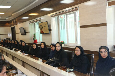 گزارش تصویری از نشست مدیرکل با مسئولین مراکز تحت حمایت بهزیستی استان در هفته بهزیستی