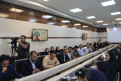 گزارش تصویری از نشست مدیرکل با مسئولین مراکز تحت حمایت بهزیستی استان در هفته بهزیستی