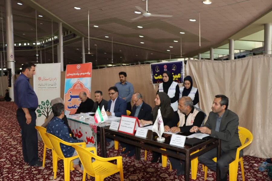 برگزاری میز خدمت بهزیستی استان مرکزی در مصلی بیت‌المقدس اراک به مناسبت  گرامیداشت هفته بهزیستی