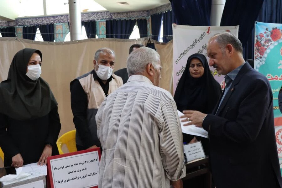 برگزاری میز خدمت بهزیستی استان مرکزی در مصلی بیت‌المقدس اراک به مناسبت  گرامیداشت هفته بهزیستی