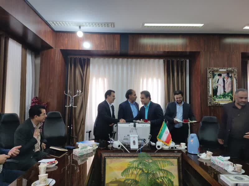 تجلیل از خیرین بهزیستی بم