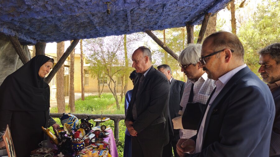 نمایشگاه دستاوردهای مراکز تحت نظارت معاونت توانبخشی