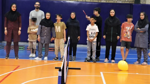 کرج | به مناسبت هفته بهزیستی / برگزاری مسابقه و بازیهای ورزشی ویژه کودکان دارای معلولیت ذهنی و اتیسم در کهریزک