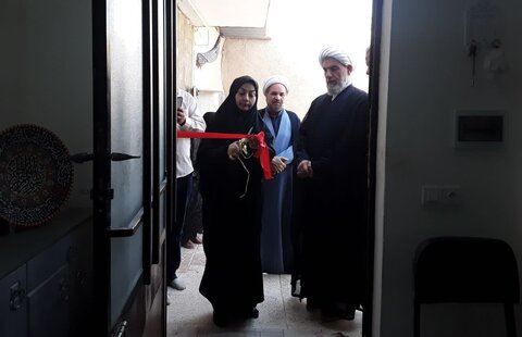 آیین افتتاح همزمان مسکن مددجویی و اشتغال دربوئین زهرا همراه با سراسر کشور