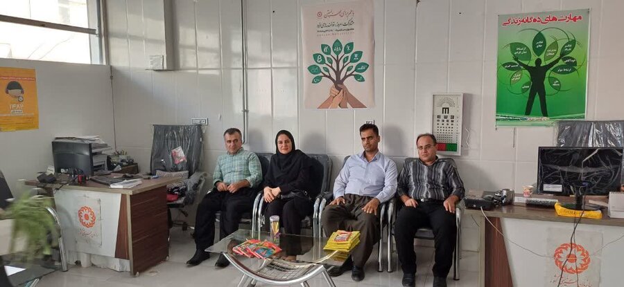 برگزاری مسابقه نقاشی و موسیقی زنده در مرکز مثبت زندگی مریوان