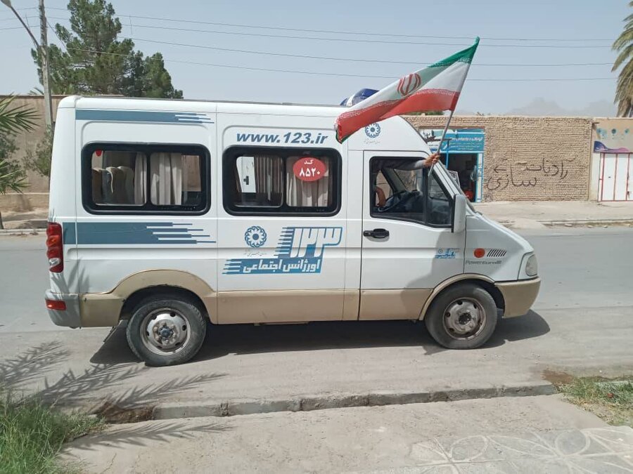 رژه خودرویی اورژانس اجتماعی در سیستان و بلوچستان 