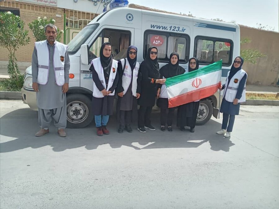 رژه خودرویی اورژانس اجتماعی در سیستان و بلوچستان 