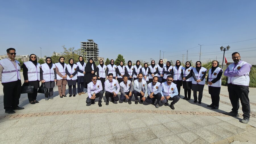 رژه خودرویی اورژانس اجتماعی در سیستان و بلوچستان 