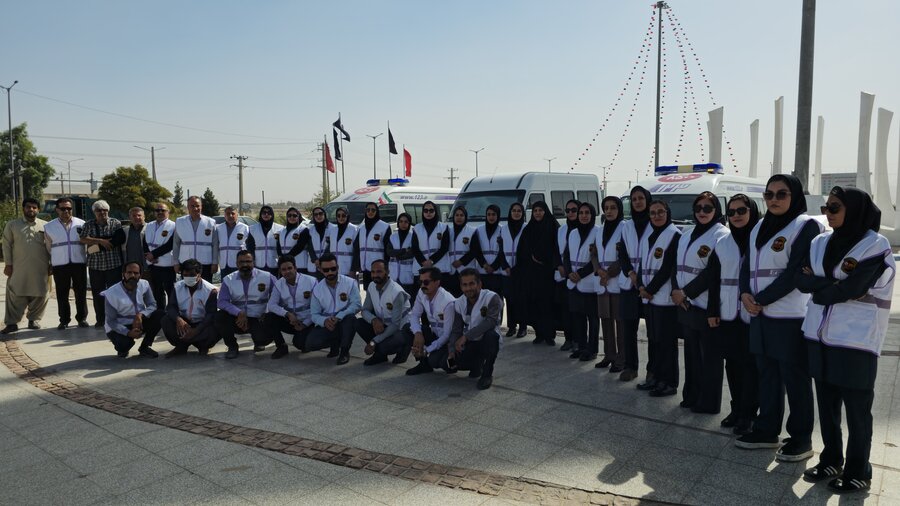 رژه خودرویی اورژانس اجتماعی در سیستان و بلوچستان 