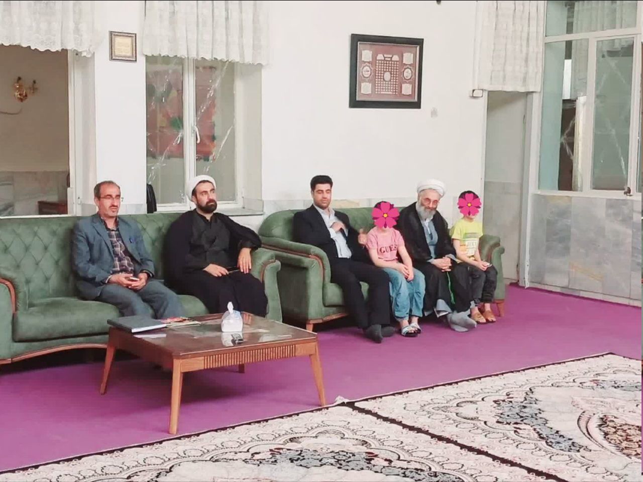 بازدید ازخانه مهرعلی (ع) و تکریم کودکان و نوجوانان بهزیستی توسط امام جمعه و سپاه ناحیه نهاوند