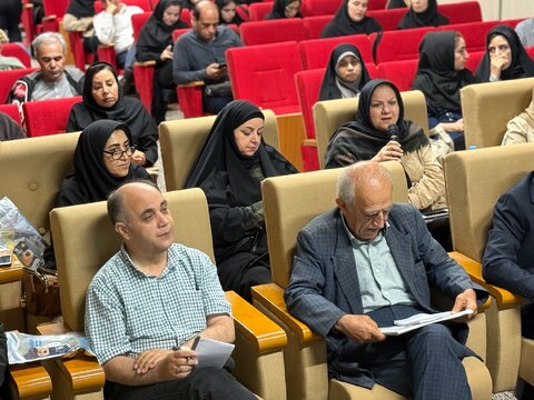 آذر-شرقی- نشست مطبوعاتی