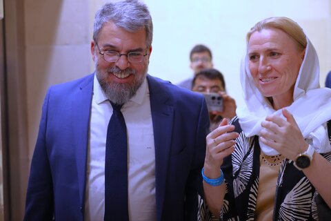 بازدید جمعی از سفرای مقیم ایران و نمایندگی های سازمان ملل از شیر خوارگاه شبیر