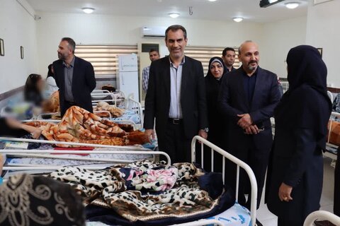 بازدید دبیرکل اتاق بازرگانی بوشهر از سرای سالمندان محمدیه شهر بوشهر در آخرین روز هفته بهزیستی