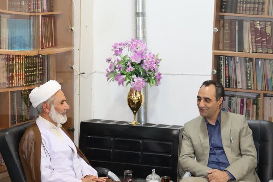 دیدار مدیرکل بهزیستی استان یزد با امامجمعه بهاباد به مناسبت هفته بهزیستی دیدار مدیرکل بهزیستی استان یزد با امامجمعه بهاباد به مناسبت هفته بهزیستی