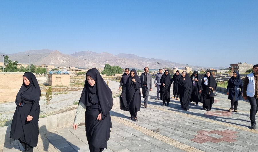 گامهای نشاط و همدلی: پیادهروی کارکنان بهزیستی چالدران در جشن هفته بهزیستی