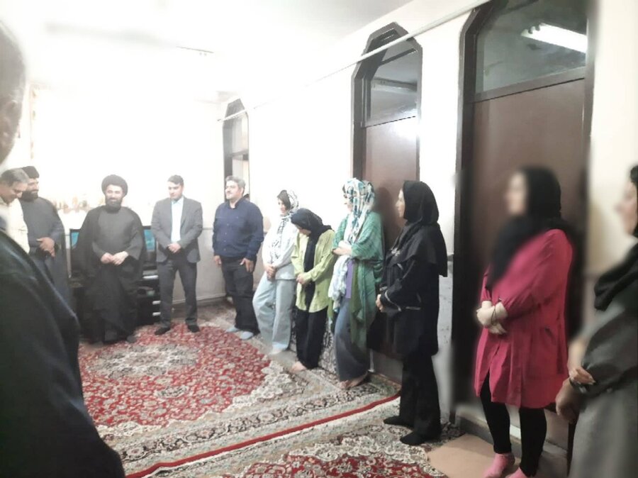 فیروزکوه | بازدید دادیار شعبه دادسرای عمومی و انقلاب از مرکز توانبخشی نیلوفر