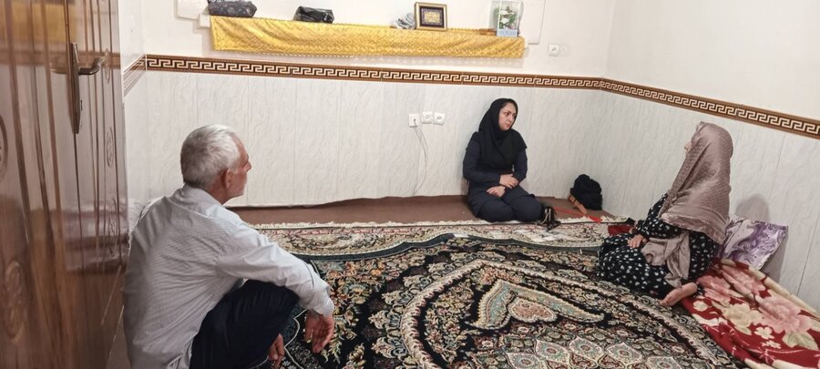 شهر قدس | بازدید از منزل خانواده های چهار و پنج معلول تحت پوشش بهزیستی در هفته بهزیستی
