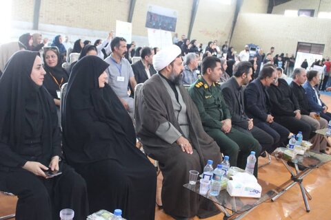 برگزاری باشکوه جشنواره استانی بازی‌های بومی‌محلی و نمایشگاه توانمندی‌های توانخواهان در چهارباغ