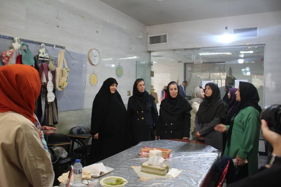 امضاء تفاهمنامه چهارجانبه برای توانمندسازی مددجویان بهزیستی در حوزه مشاغل خانگی امضاء تفاهمنامه چهارجانبه برای توانمندسازی مددجویان بهزیستی در حوزه مشاغل خانگی